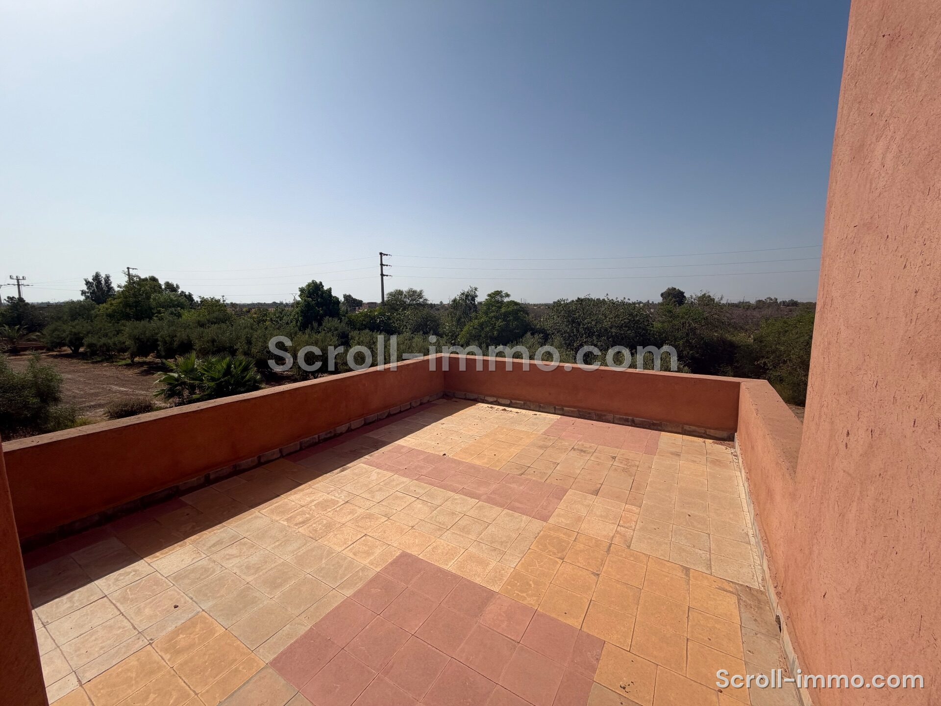Villa style Riad – 1000m² à Route de l’Ourika