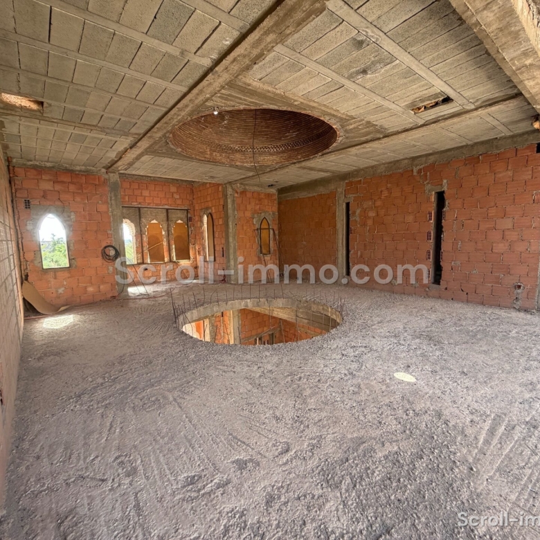 Villa style Riad – 1000m² à Route de l’Ourika