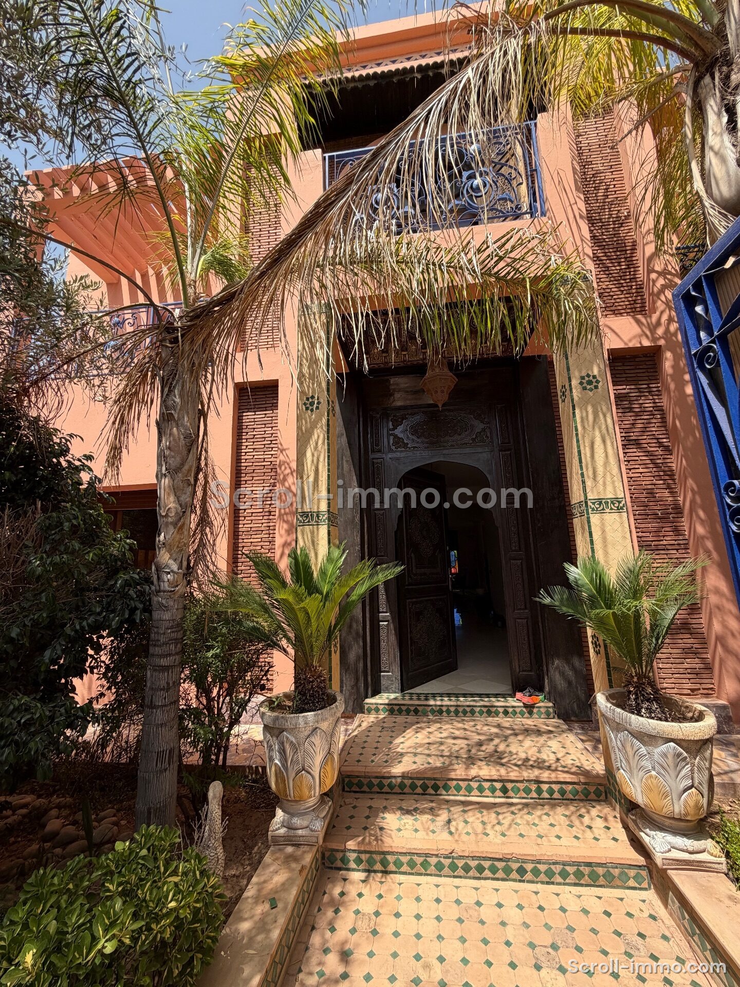 Villa authentique – 400m² à Route de Fès