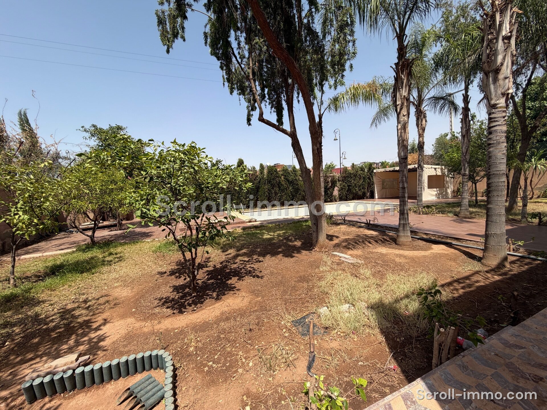 Villa authentique – 400m² à Route de Fès