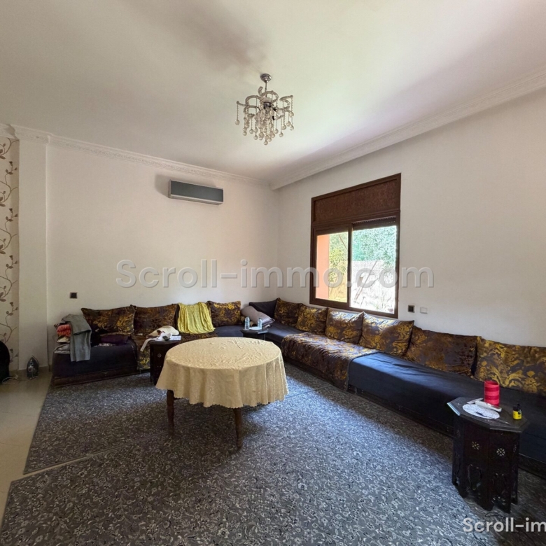 Villa authentique – 400m² à Route de Fès
