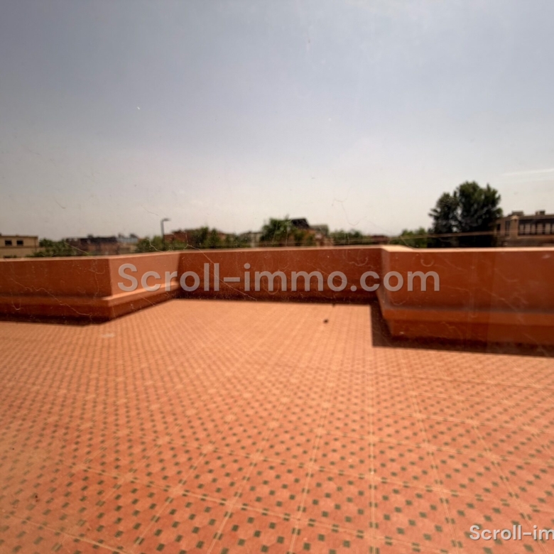 Villa authentique – 400m² à Route de Fès
