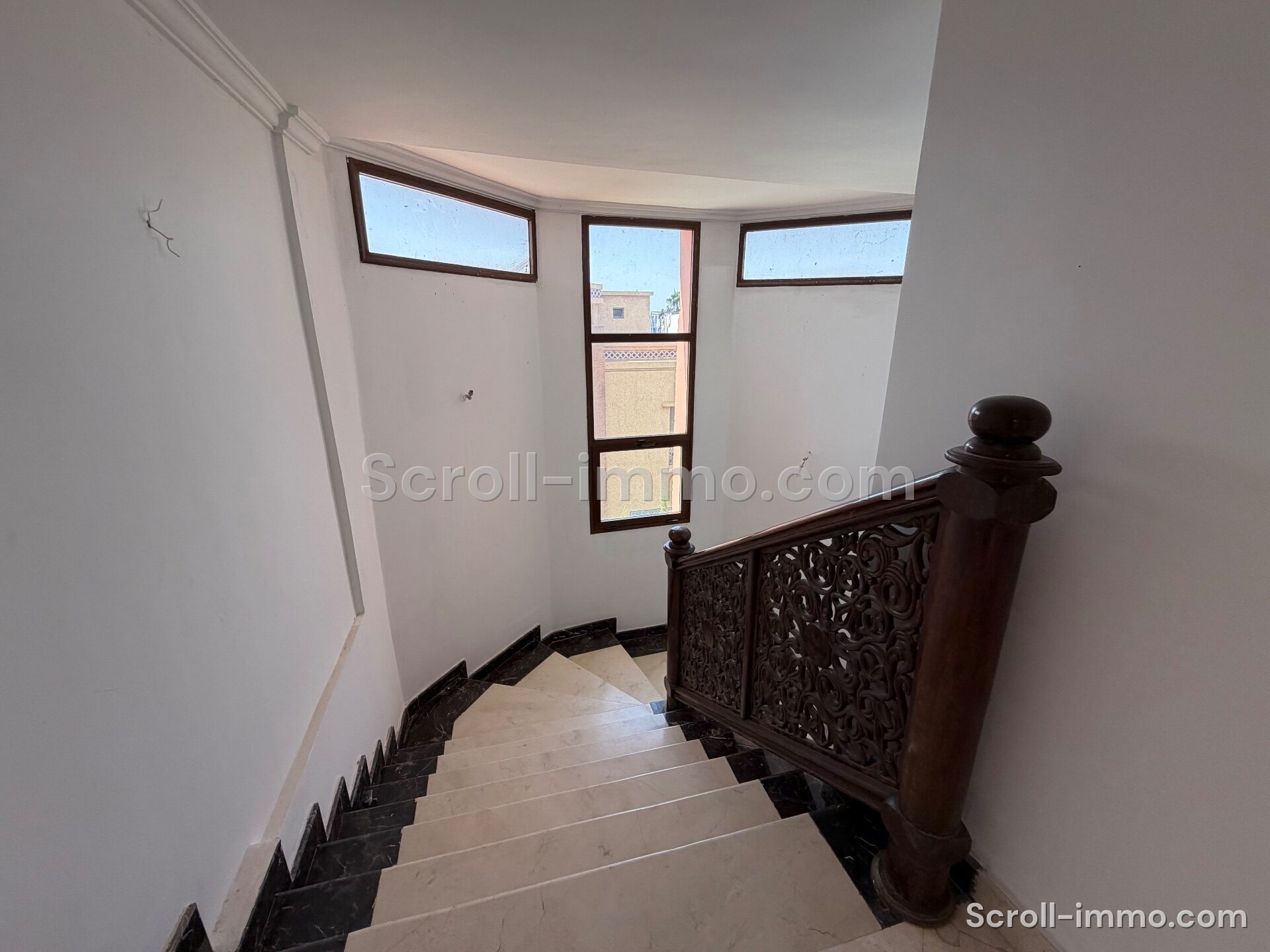 Villa authentique – 400m² à Route de Fès