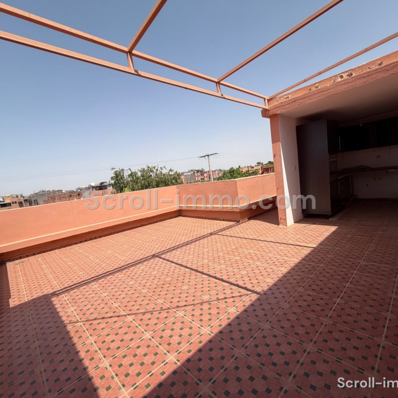 Villa authentique – 400m² à Route de Fès