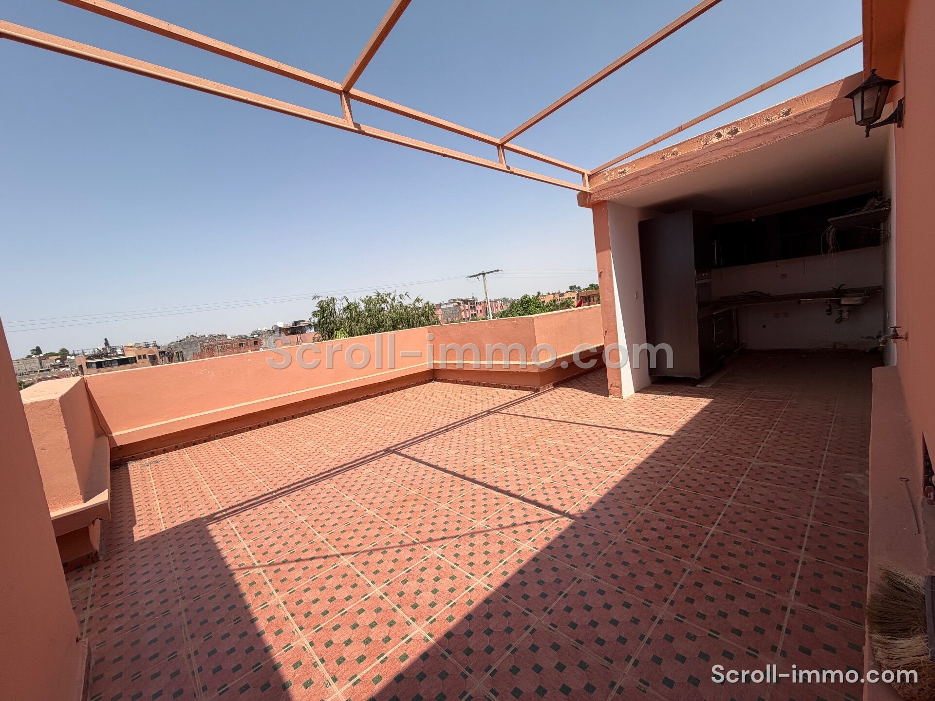 Villa authentique – 400m² à Route de Fès