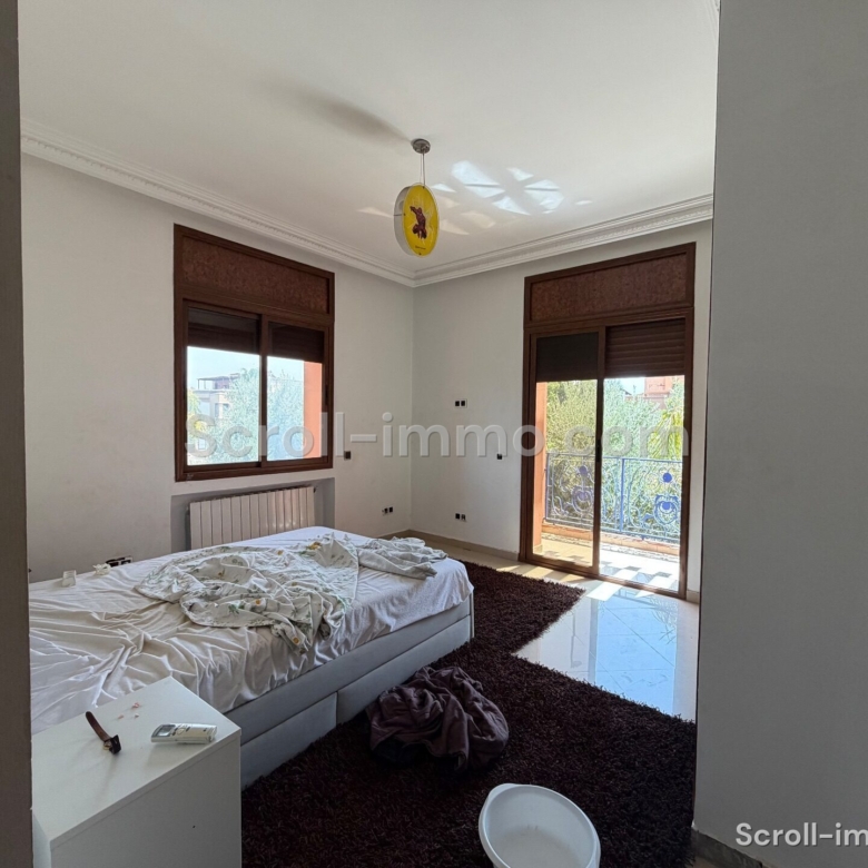 Villa authentique – 400m² à Route de Fès