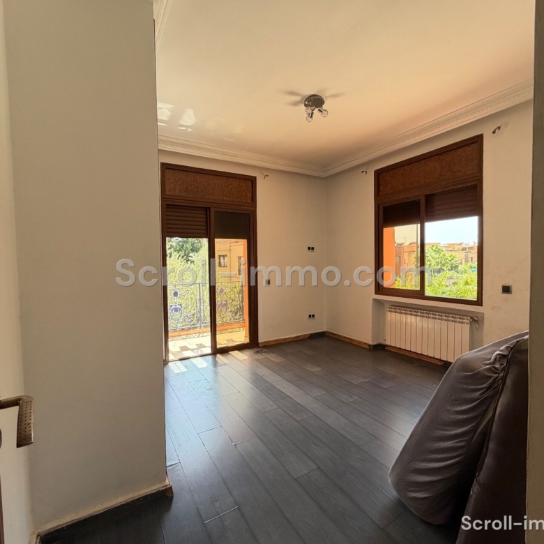 Villa authentique – 400m² à Route de Fès