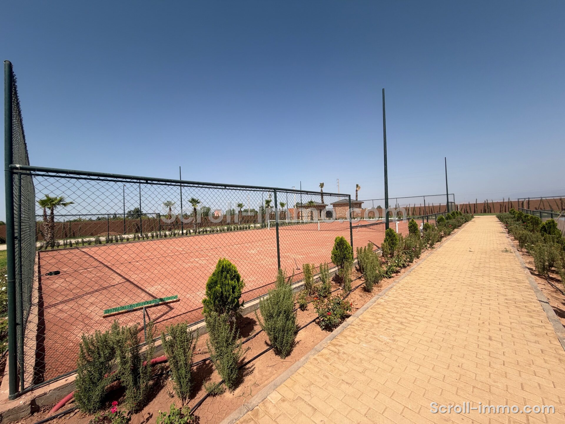 Villa clé en main – 400m² à Route de l’Ourika