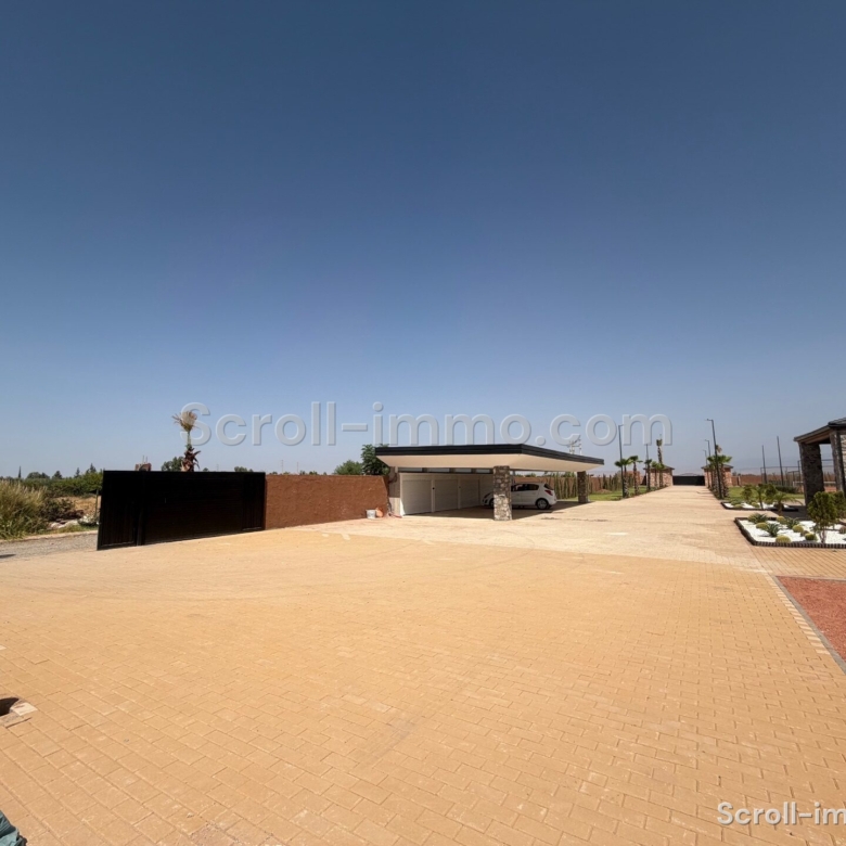 Villa clé en main – 400m² à Route de l’Ourika