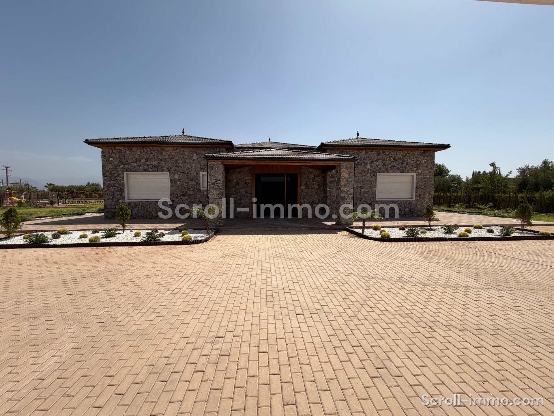 Villa clé en main – 400m² à Route de l’Ourika