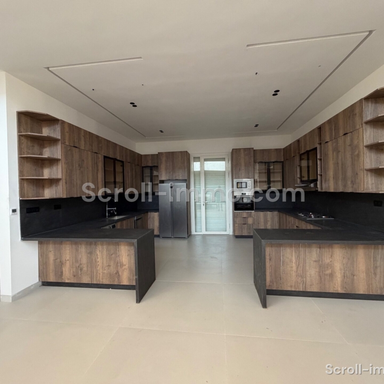 Villa clé en main – 400m² à Route de l’Ourika