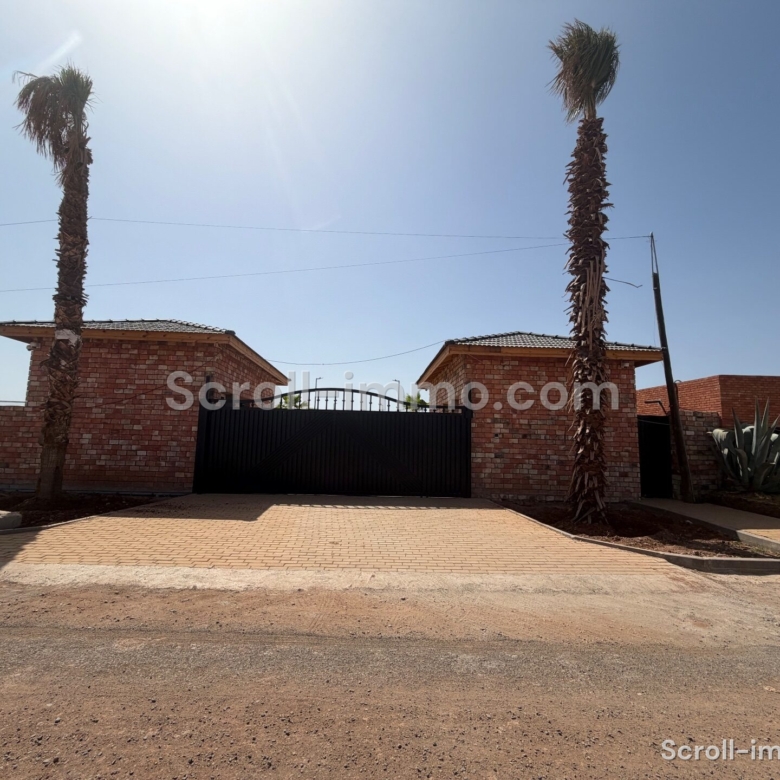 Villa clé en main – 400m² à Route de l’Ourika