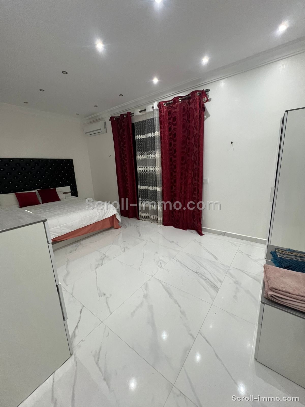 Villa à Vendre Km 18 Route d’ourika – 5 Suites