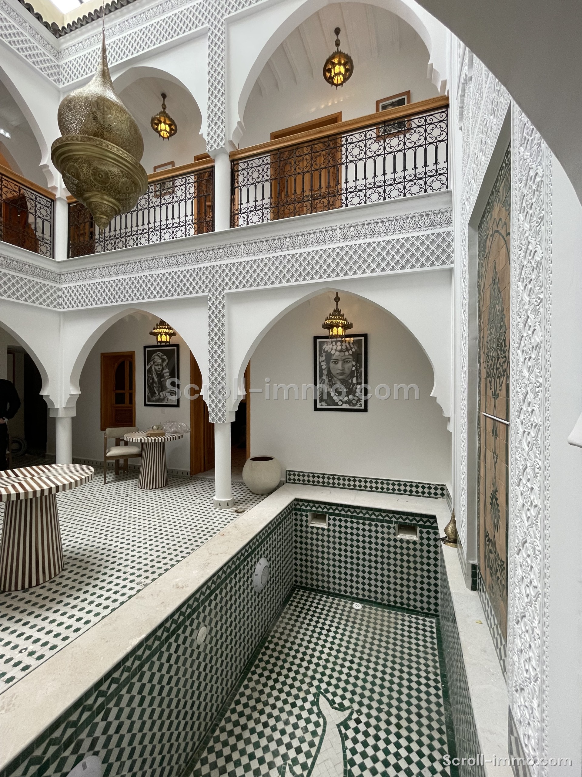 c0c2922b-d05a-4d91-a121-b20151d38c83-IMG_0449 Riad titré 168m2 5suites