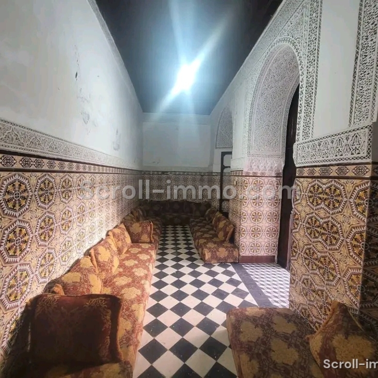Riad 670m² 20ch Melkia à rénover – Quartier Riad Zitoun
