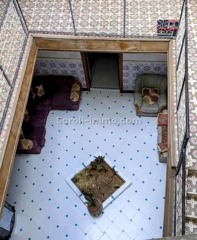 Riad 120m2 à rénover à Laksour