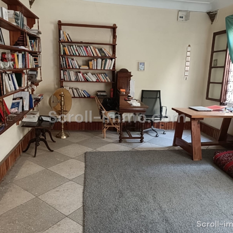Riad 269m² Titré 13 suites – Quartier Kennaria