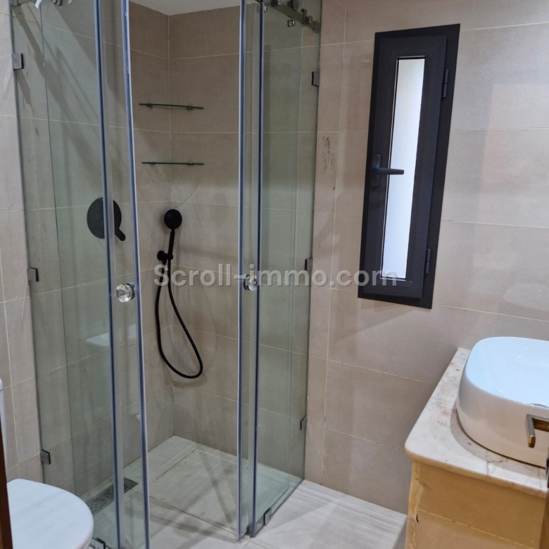 Villa 6 suites à Targa – Piscine – grand terrain
