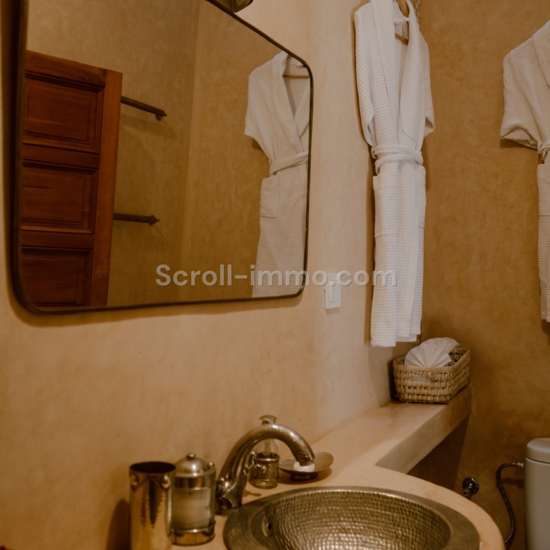 Riad exploité 127m² Titré 4 suites – Zaouia