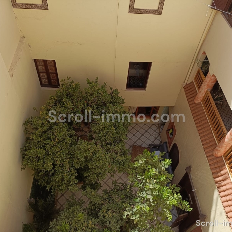 Riad 269m² Titré 13 suites – Quartier Kennaria