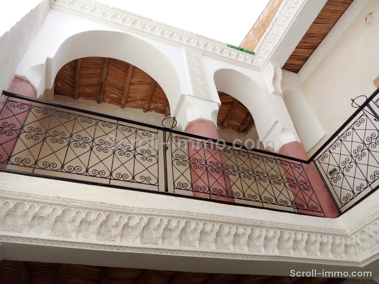 Riad 110m2 Titré avec Douiria- Zaouia