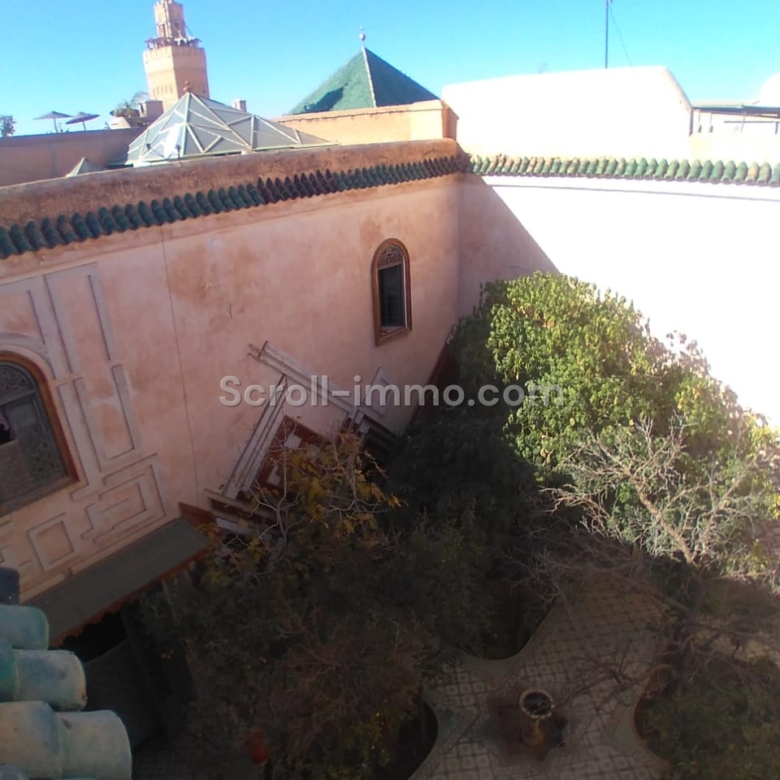 Grand Riad Titré – 401m2 a rénover – Zaouia