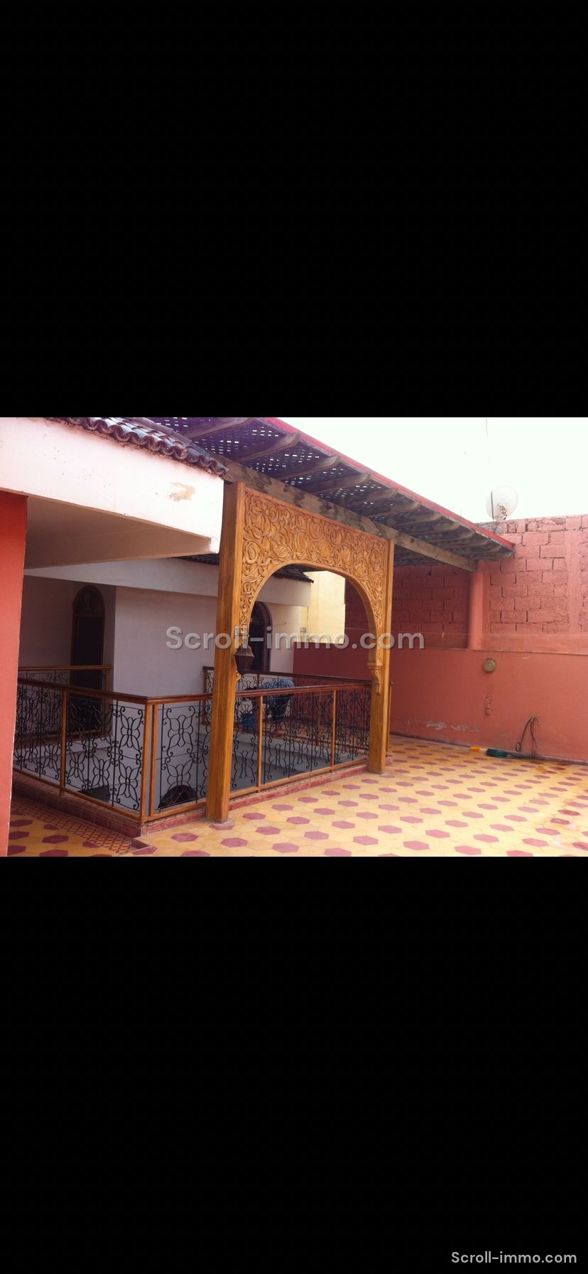 Riad titré à rénover- Quartier Issil