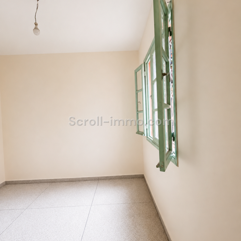 Maison / Appartement Titré, à rénover avec jardin à Hay Zitoun, Marrakech – Fort potentiel !