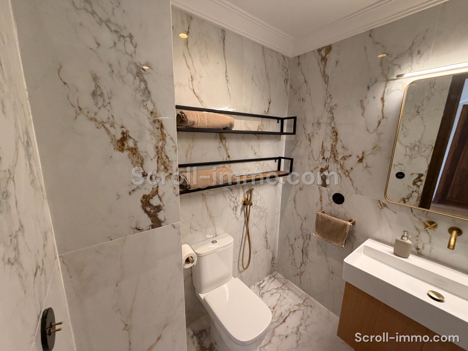 Magnifique appartement rénové à neuf à Agdal