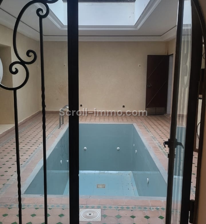 PALAIS & VILLAS – Route d’Amizmiz 17KM MARRAKECH – OPPORTUNITÉ HÔTELIÈRE
