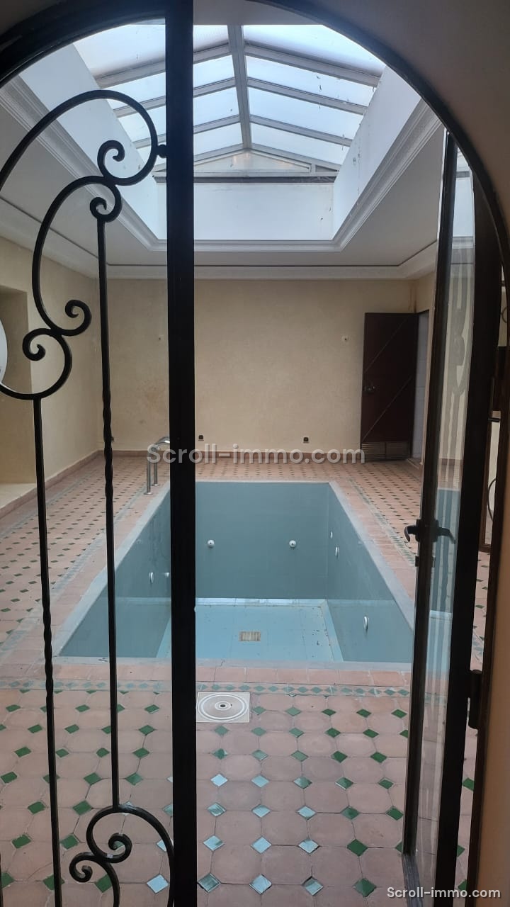 PALAIS & VILLAS – Route d’Amizmiz 17KM MARRAKECH – OPPORTUNITÉ HÔTELIÈRE