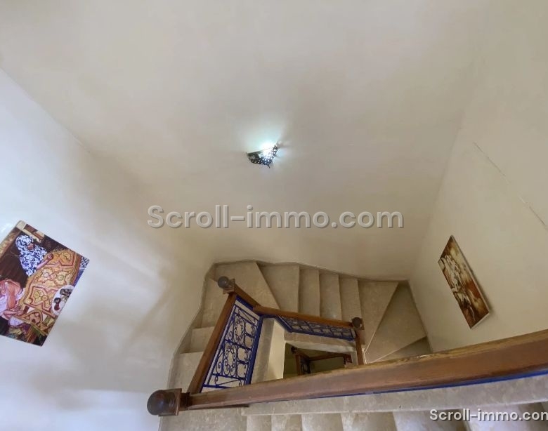Riad 123m² Titré 5ch à rénover – Quartier Sidi Mimoun