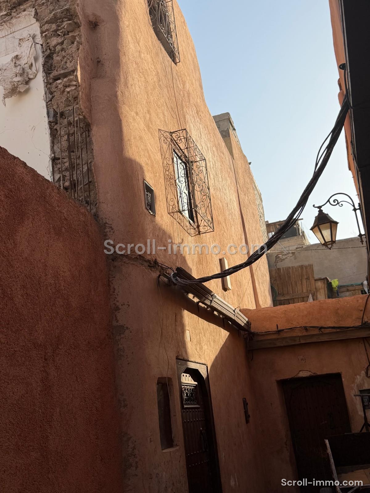 fc61b61b-4d2e-465a-8066-b684c8367d58-WhatsApp_Image_2026_08_24_at_18.19.34 Riad à reconstruire 73m2 – Mellah proche Palais El Badii