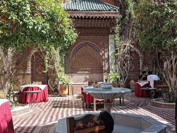Magnifique restaurant/riad – 1214m² à Riad zitoun