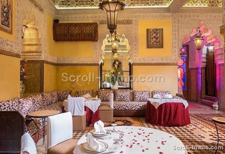 Magnifique restaurant/riad – 1214m² à Riad zitoun