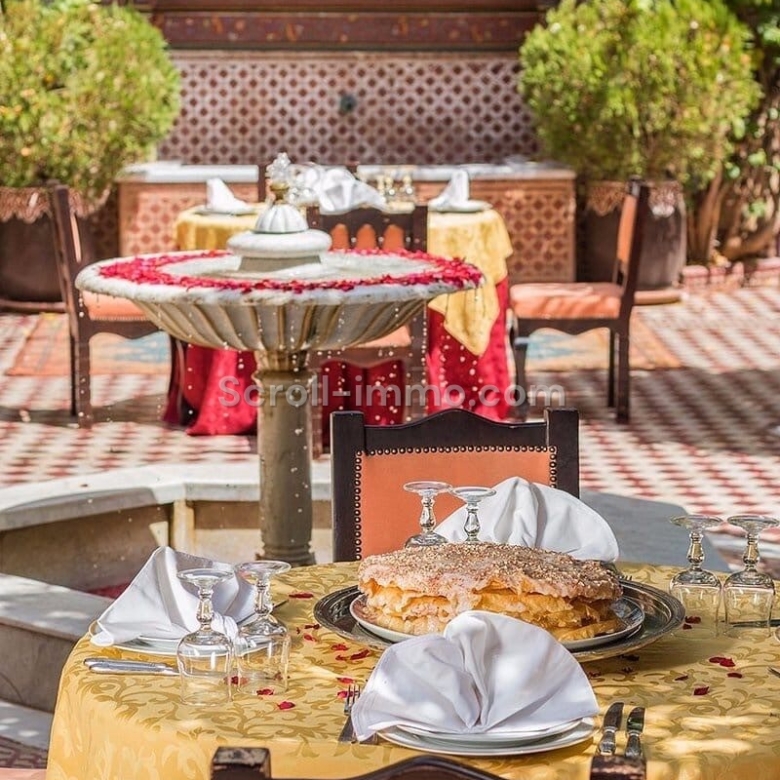 Magnifique restaurant/riad – 1214m² à Riad zitoun