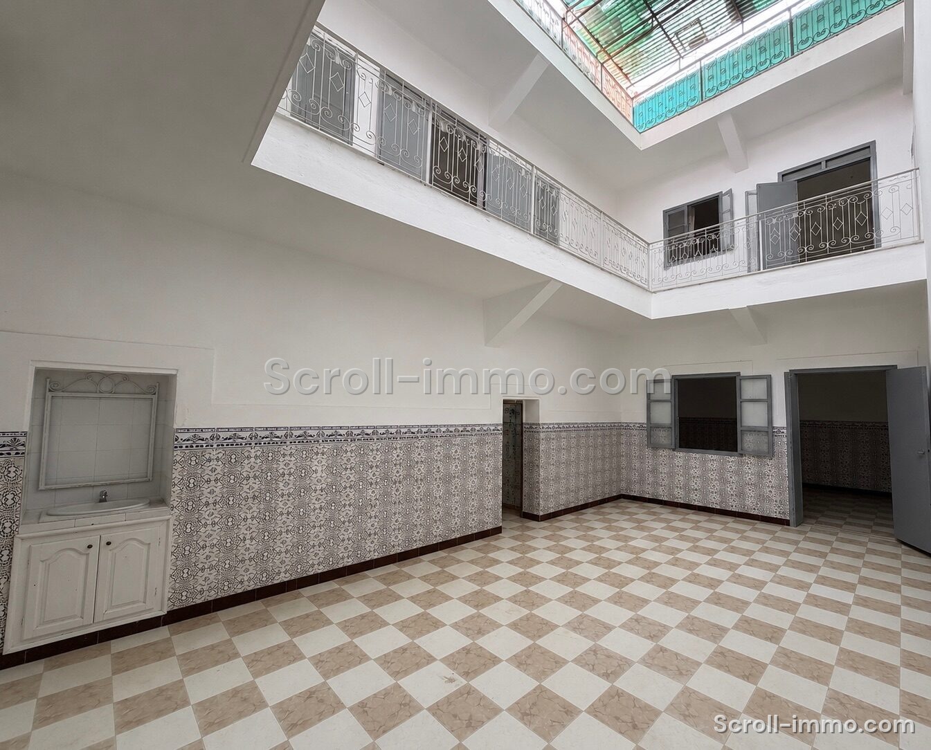 Riad Traditionnel avec deux magasins – 137m² à Berrima