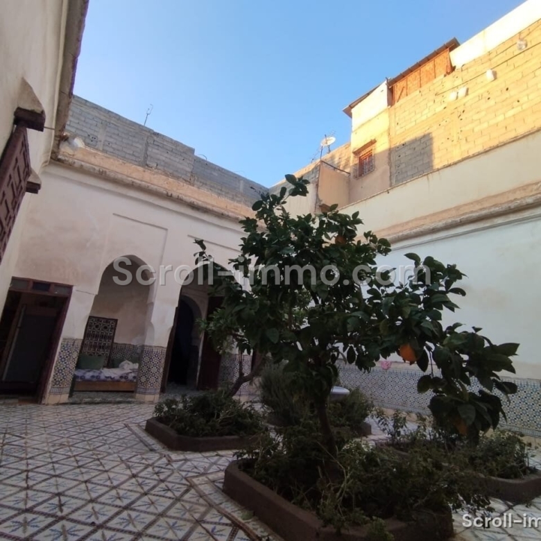 Riad Traditionnel – 230m² à Zaouia