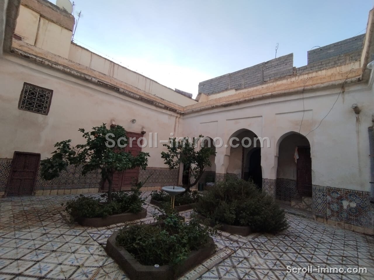 Riad Traditionnel – 230m² à Zaouia