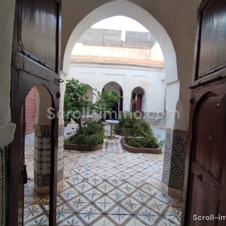 Riad Traditionnel – 230m² à Zaouia