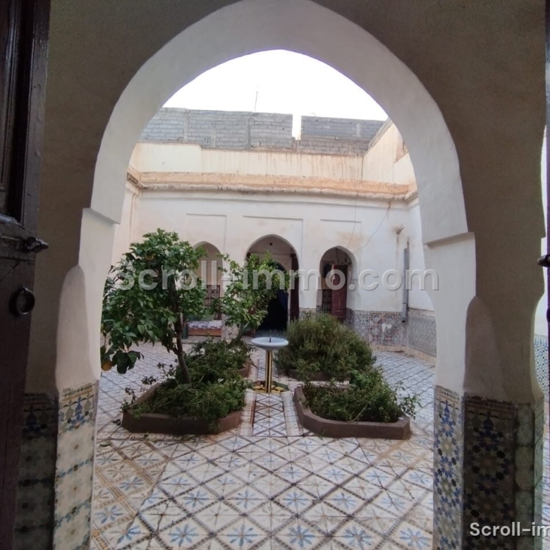 Riad Traditionnel – 230m² à Zaouia