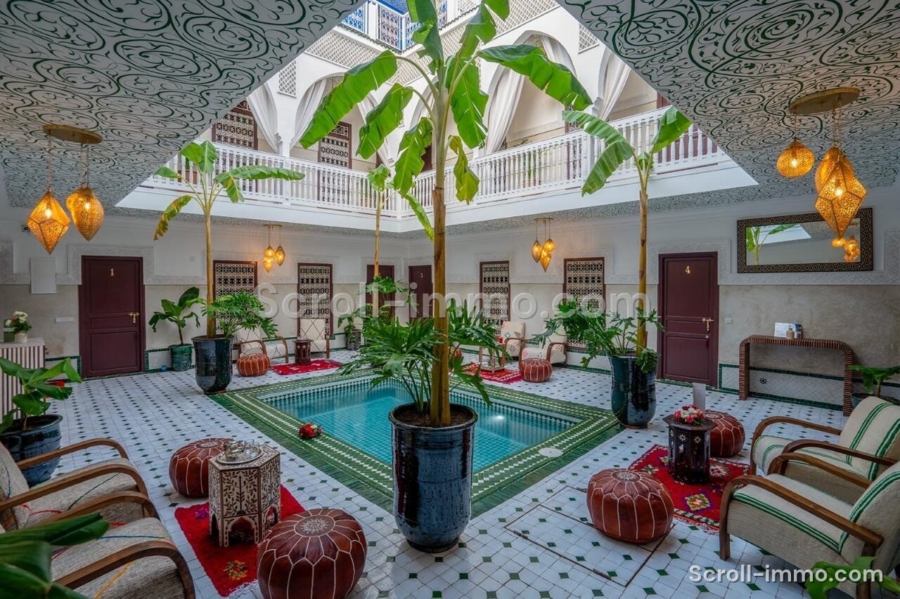 Riad de prestige – 256m² à Riad Larousse
