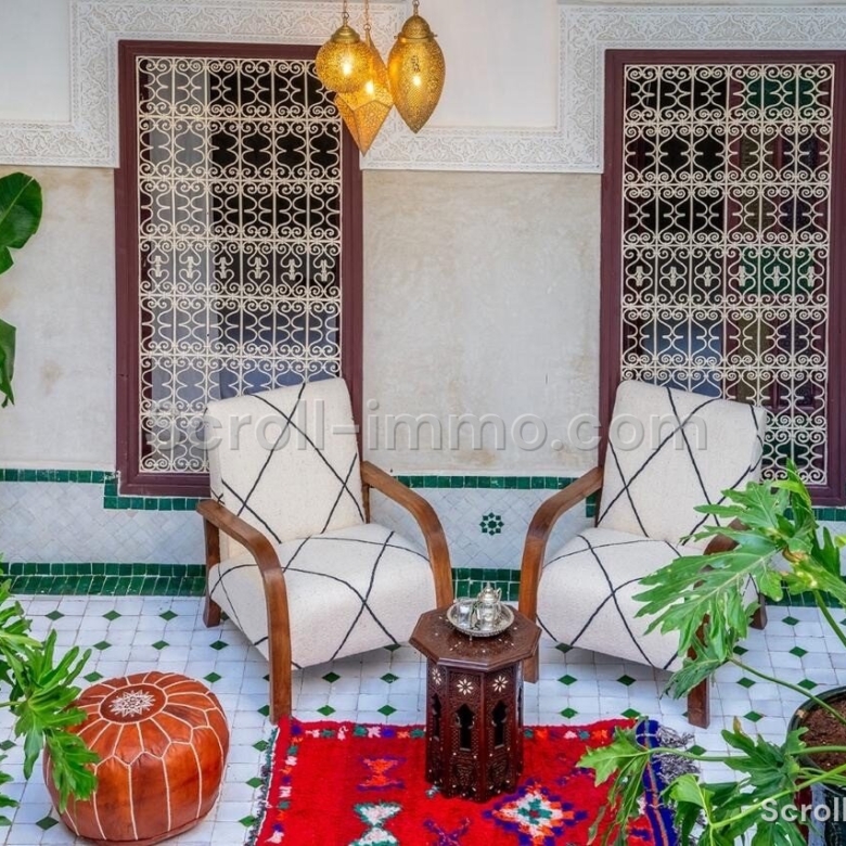 Riad de prestige – 256m² à Riad Larousse