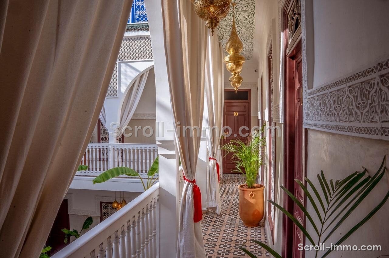 Riad de prestige – 256m² à Riad Larousse