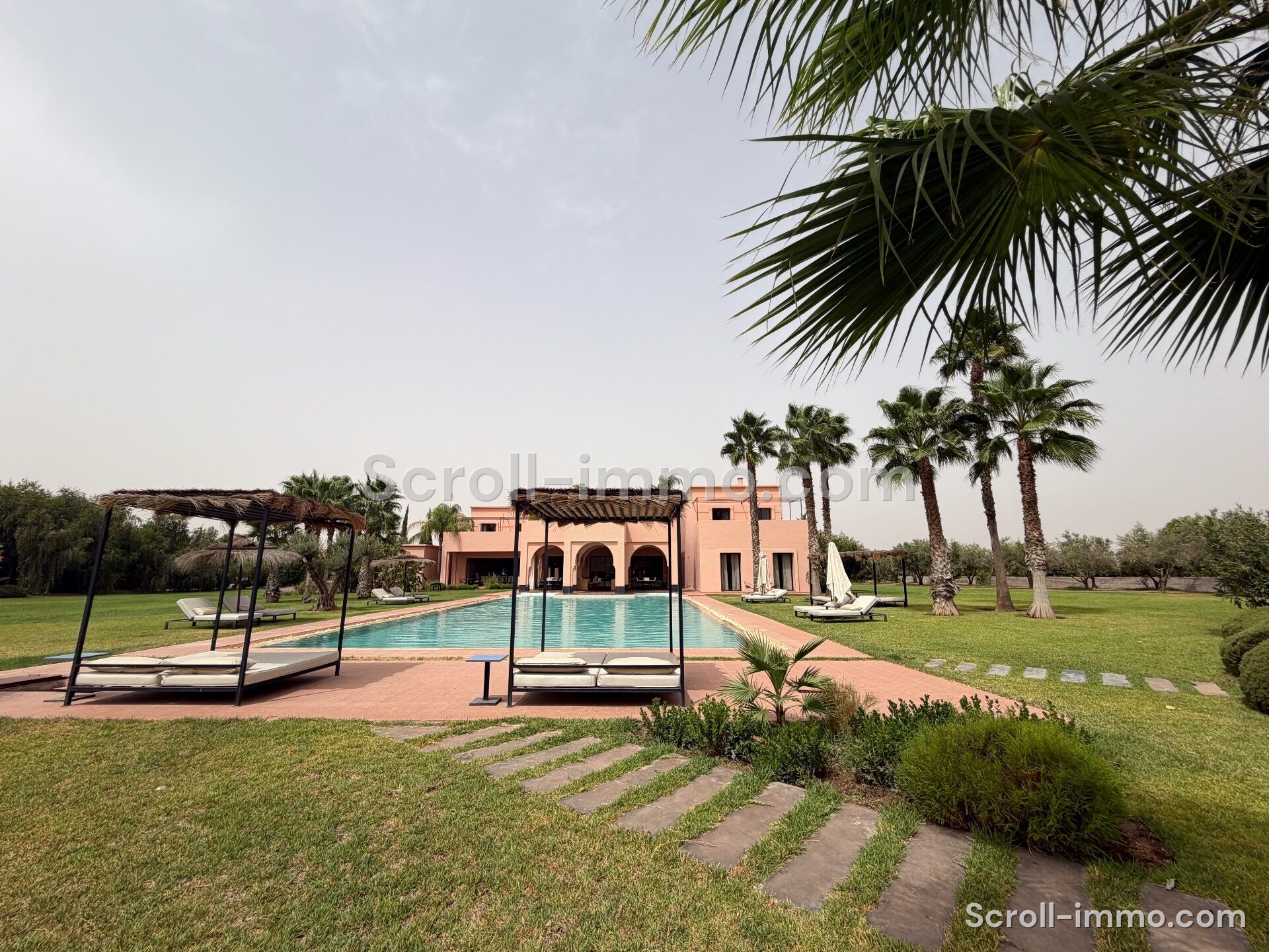 Villa de luxe – 2000m² à Route de l’Ourika