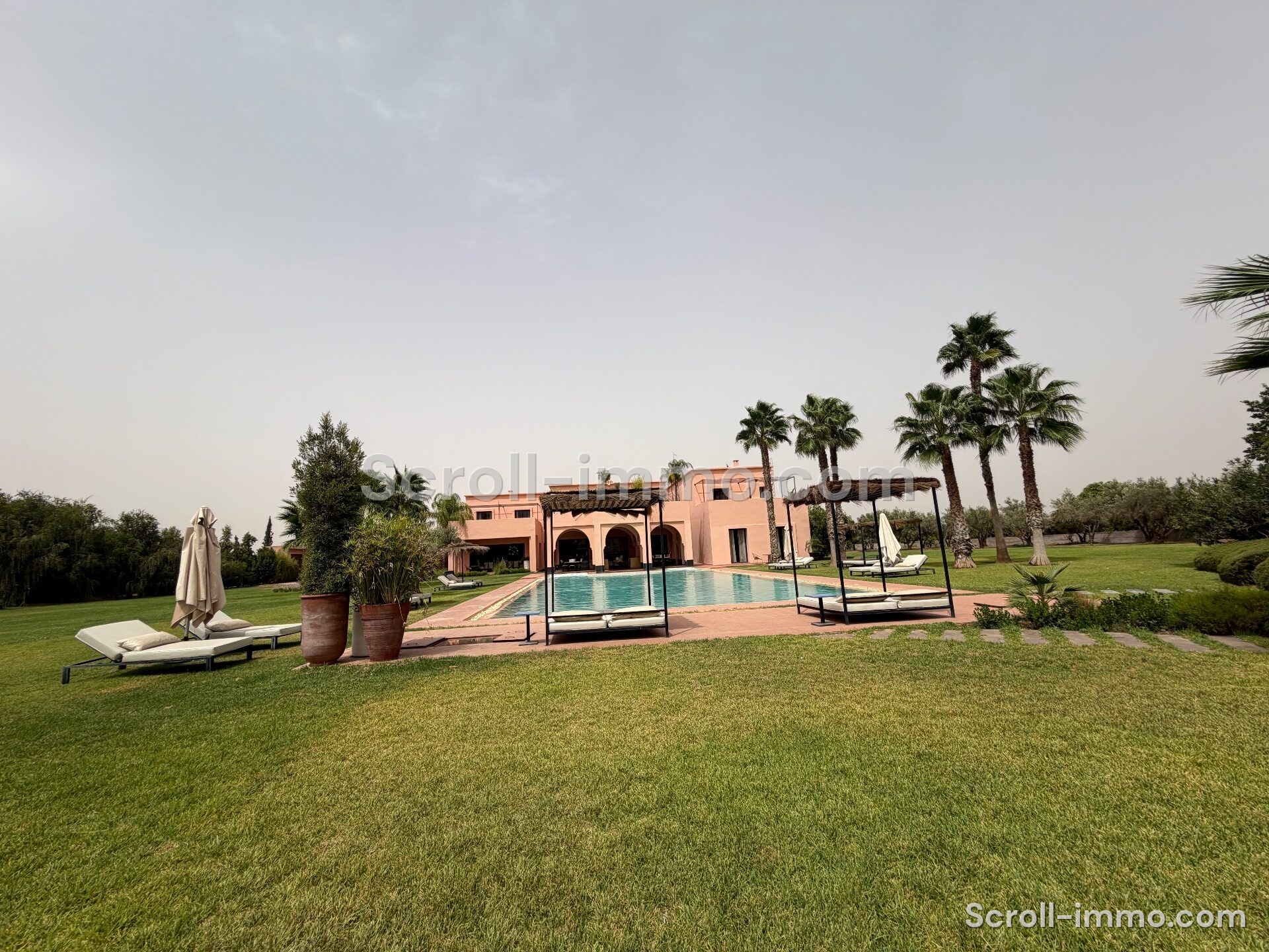 Villa de luxe – 2000m² à Route de l’Ourika
