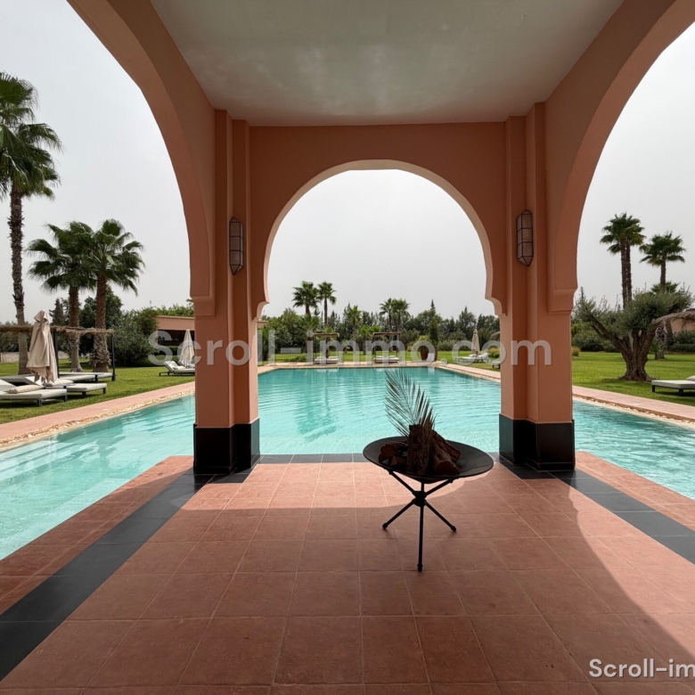 Villa de luxe – 2000m² à Route de l’Ourika