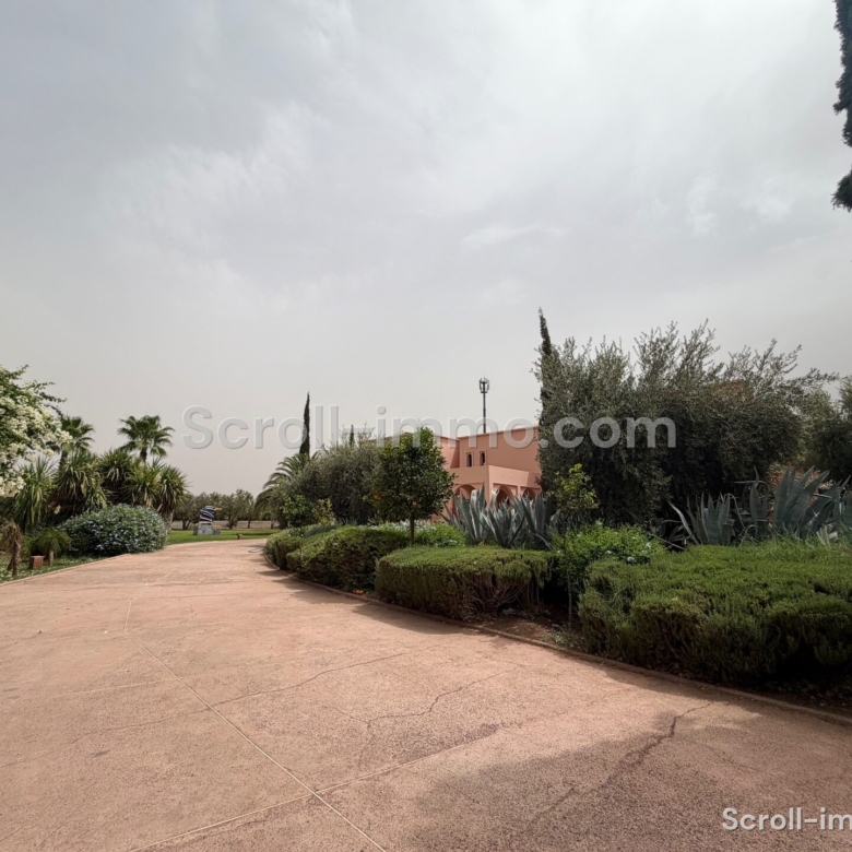 Villa de luxe – 2000m² à Route de l’Ourika