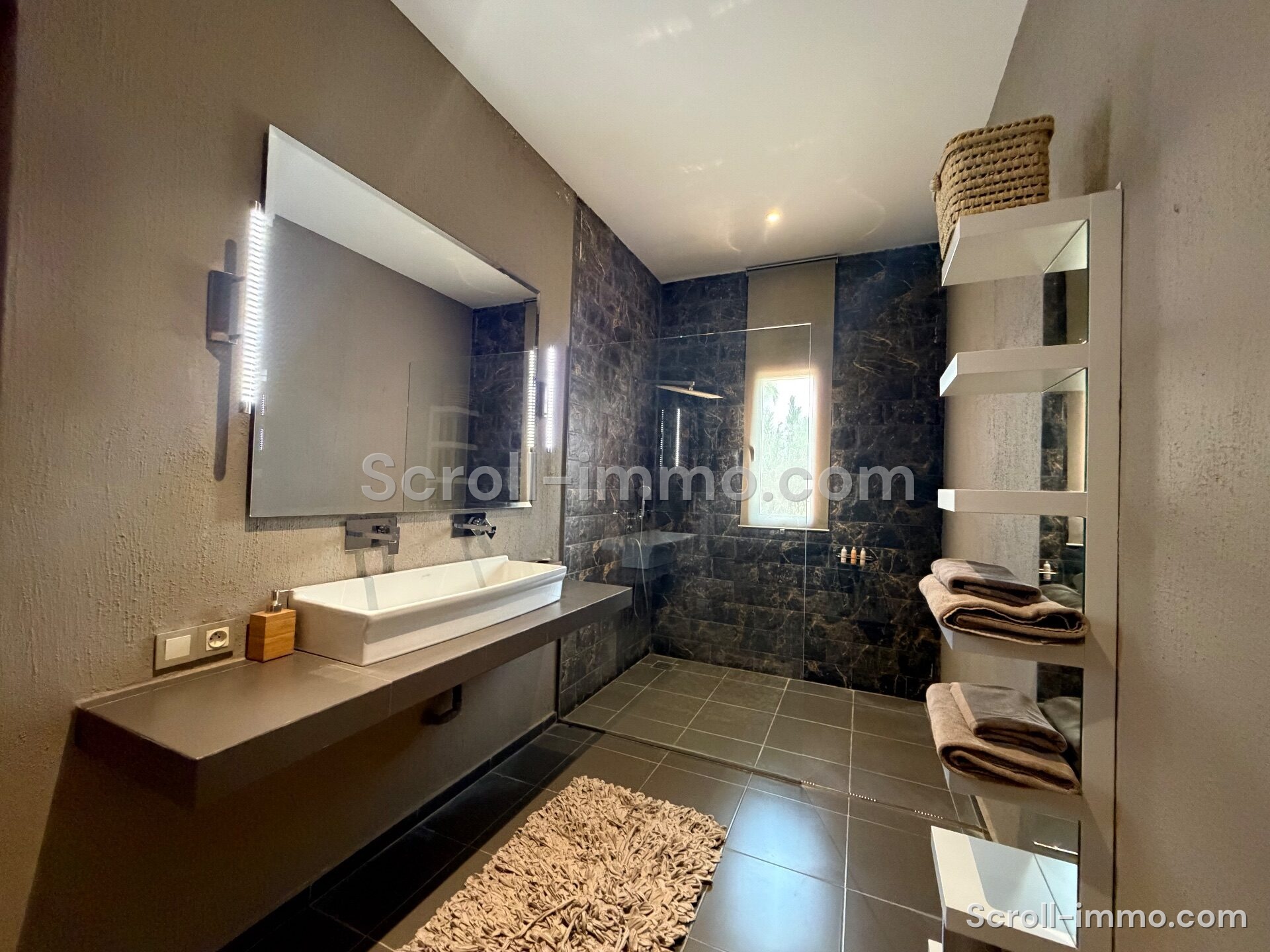 Villa de luxe – 2000m² à Route de l’Ourika