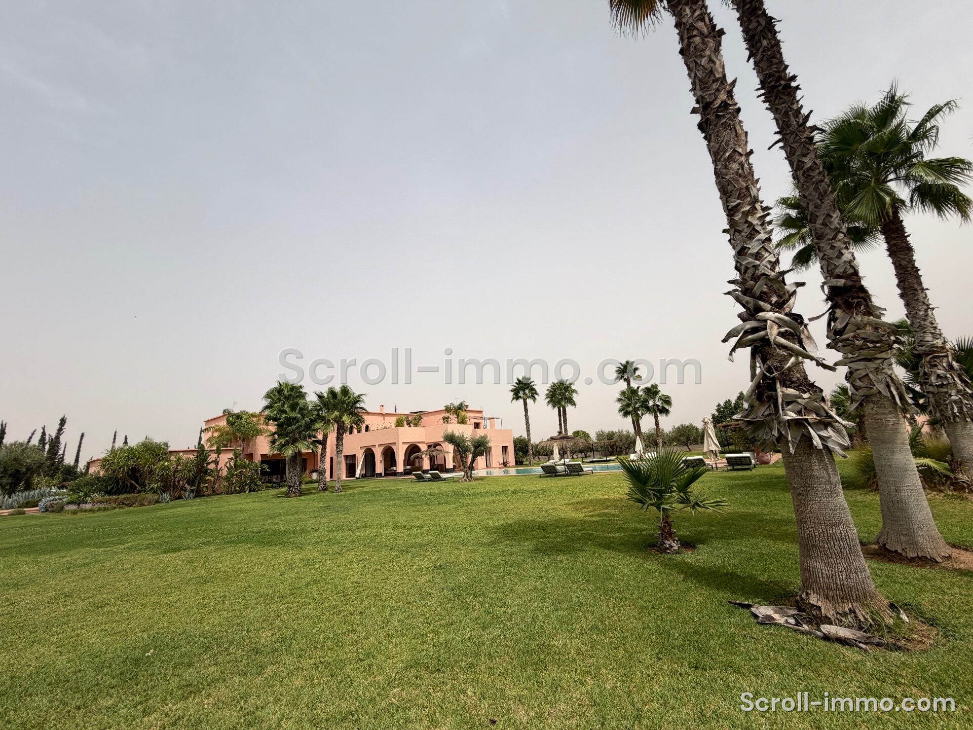 Villa de luxe – 2000m² à Route de l’Ourika